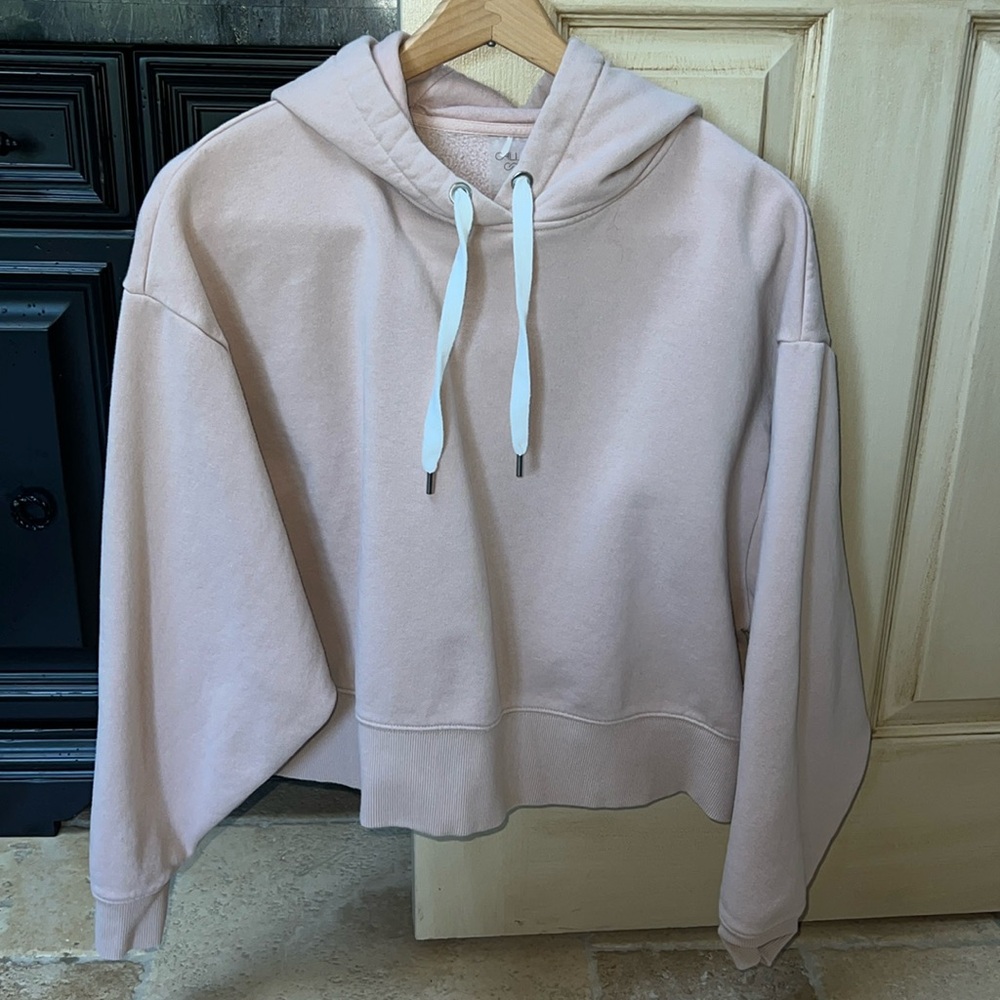 Cropped Calia Hoodie